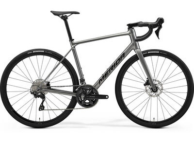 Merida Scultura Endurance 400 - Gunmetal Grey (Black) - MY26